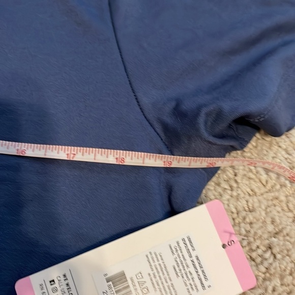 Hue S NWT blue mock neck tunic with pockets - Picture 7 of 7